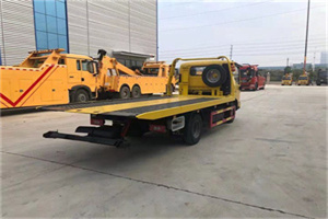 汉源非事故拖车