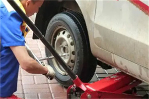 汉源附近拖车24小时服务热线电话